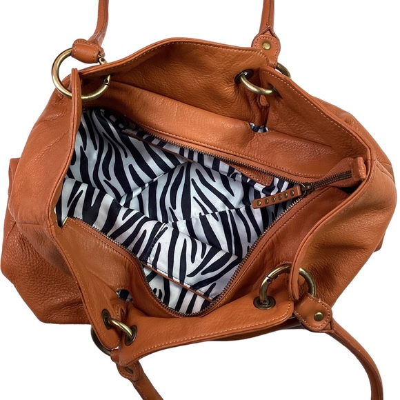 Elena Solano Leather Bag - Picture 14 of 14